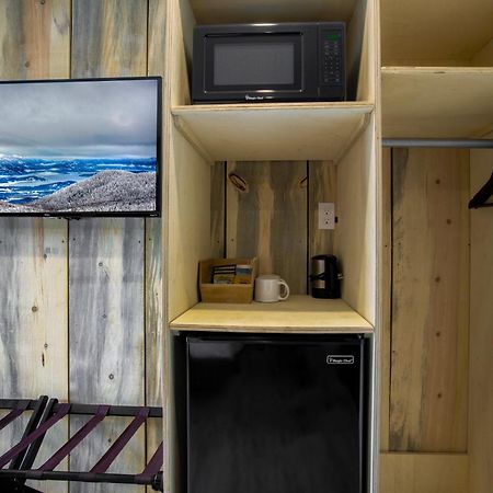 Outdoors Inn Sandpoint Room photo